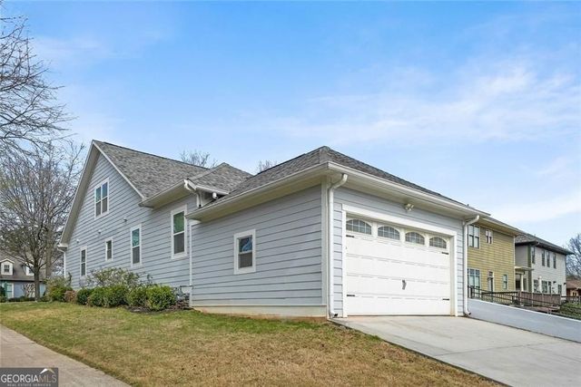 9904 Ashford Green Way, Douglasville, GA 30135