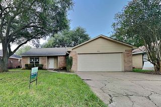 4704 Woodway Avenue, Rosenberg, TX 77471