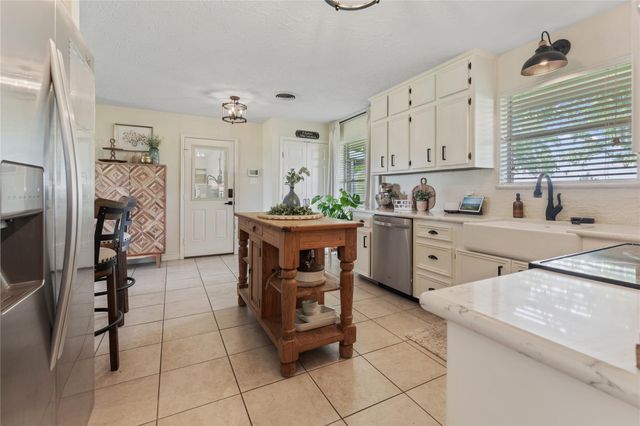 2766 County Road 605, Dayton, TX 77535