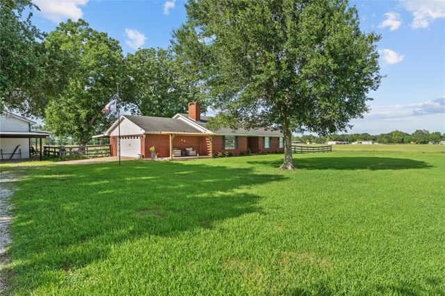 2766 County Road 605, Dayton, TX 77535
