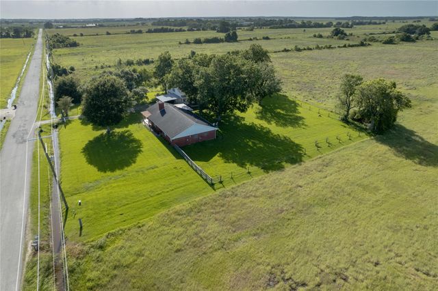 2766 County Road 605, Dayton, TX 77535