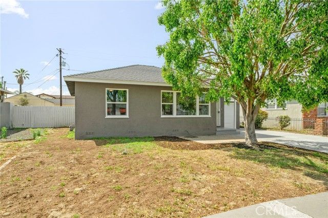10272 Muroc, Bellflower, CA 90706