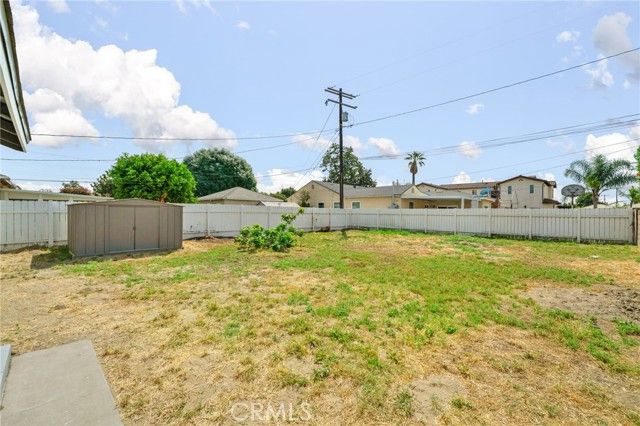 10272 Muroc, Bellflower, CA 90706