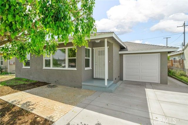 10272 Muroc, Bellflower, CA 90706