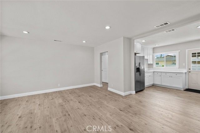 10272 Muroc, Bellflower, CA 90706