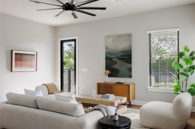 2100 Chicon ST, Austin, TX 78722