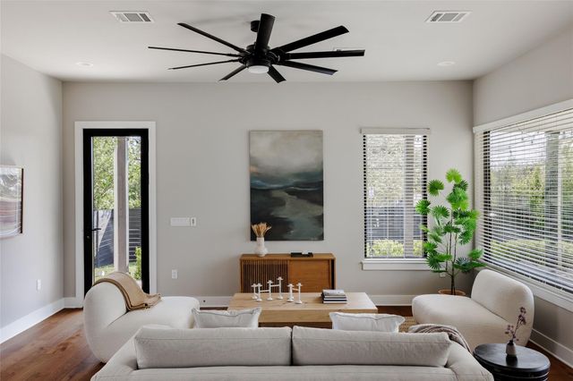 2100 Chicon ST, Austin, TX 78722