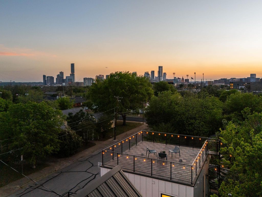 2100 Chicon ST, Austin, TX 78722