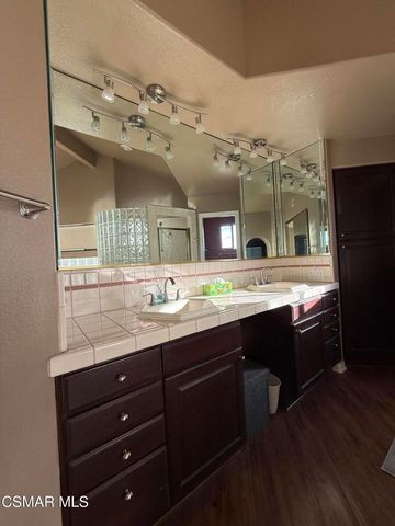 13761 Donnybrook Lane, Moorpark, CA 93021