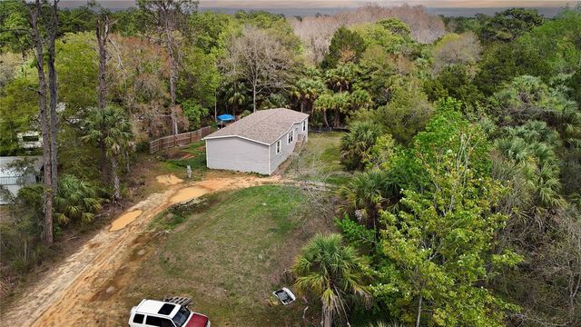 7697 W RADIANCE LANE, Homosassa, FL 34448