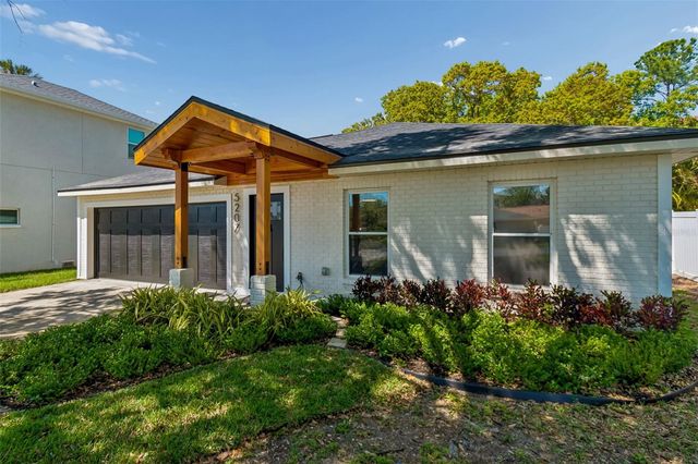 5207 W CLEVELAND STREET, Tampa, FL 33609