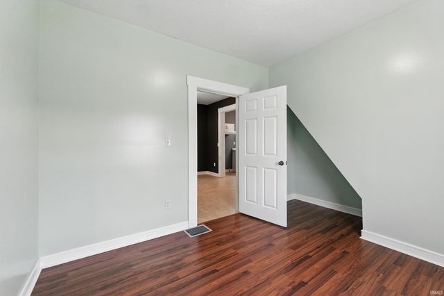 2611 S Anthony Boulevard, Fort Wayne, IN 46803