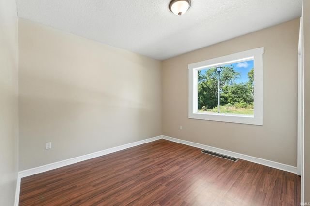 2611 S Anthony Boulevard, Fort Wayne, IN 46803