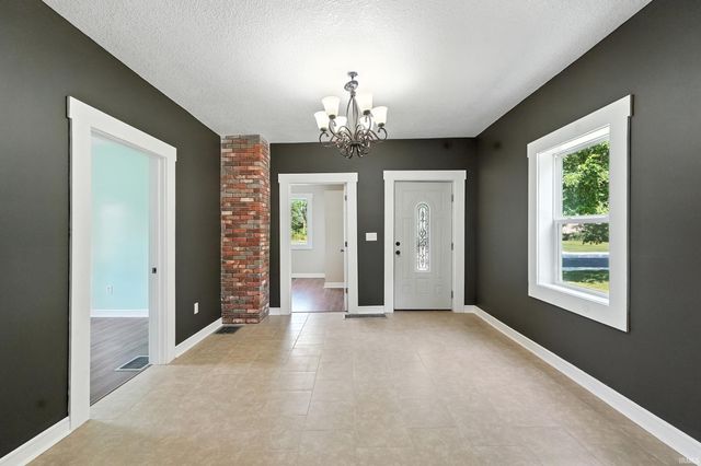 2611 S Anthony Boulevard, Fort Wayne, IN 46803