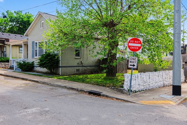 937 Phillips St, Nashville, TN 37208