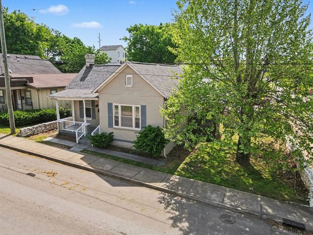 937 Phillips St, Nashville, TN 37208