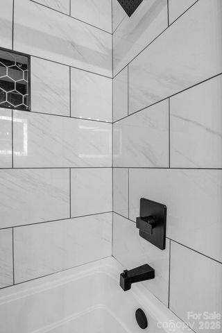 5323 Glenham Drive, Charlotte, NC 28210