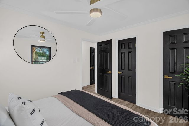 5323 Glenham Drive, Charlotte, NC 28210