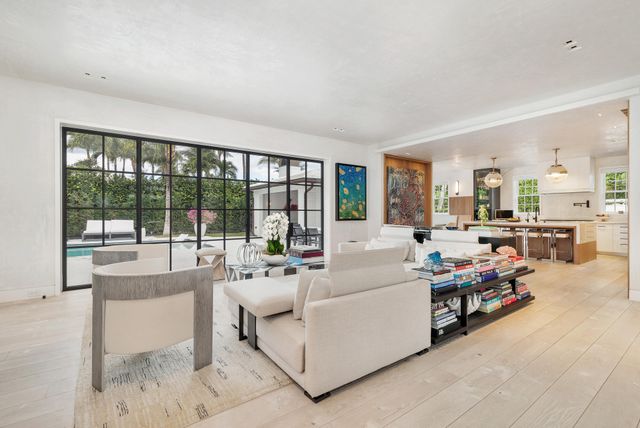 201 Ocean Terrace, Palm Beach, FL 33480