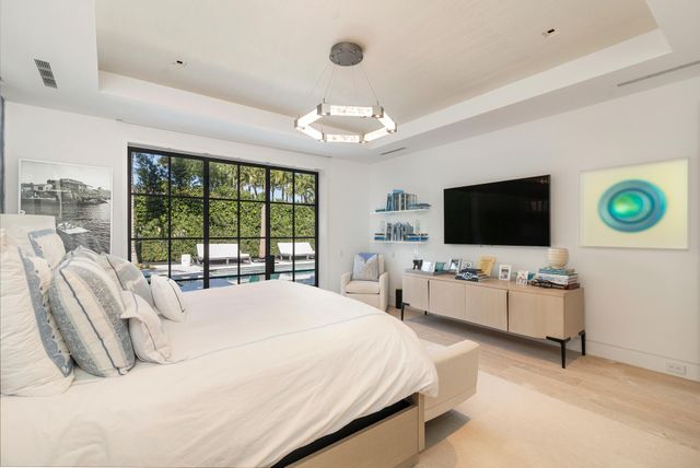 201 Ocean Terrace, Palm Beach, FL 33480