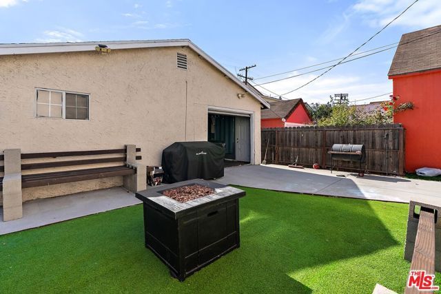 7414 Brighton Avenue, Los Angeles, CA 90047
