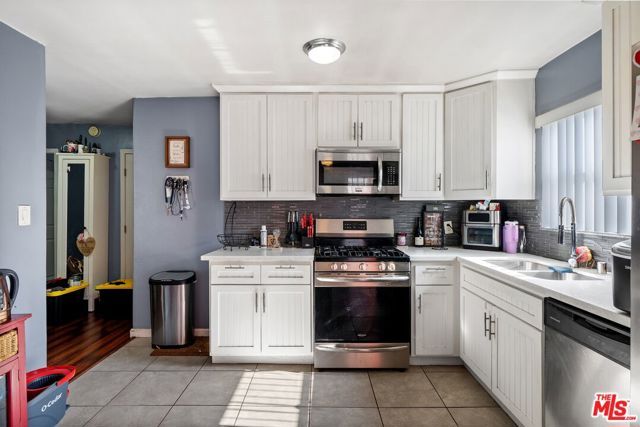 7414 Brighton Avenue, Los Angeles, CA 90047