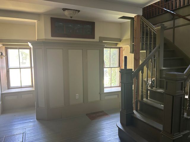 62 Onway Lake Road, Raymond, NH 03077