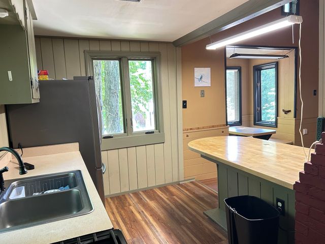 62 Onway Lake Road, Raymond, NH 03077