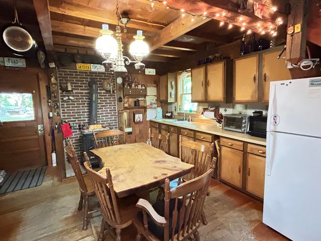 62 Onway Lake Road, Raymond, NH 03077
