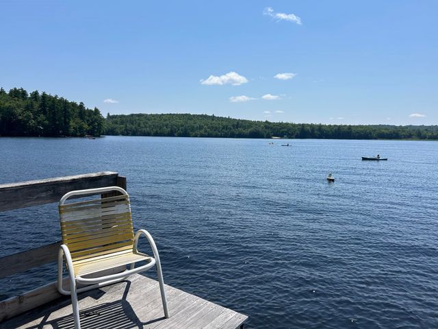 62 Onway Lake Road, Raymond, NH 03077