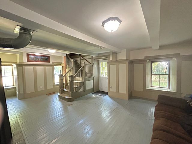 62 Onway Lake Road, Raymond, NH 03077
