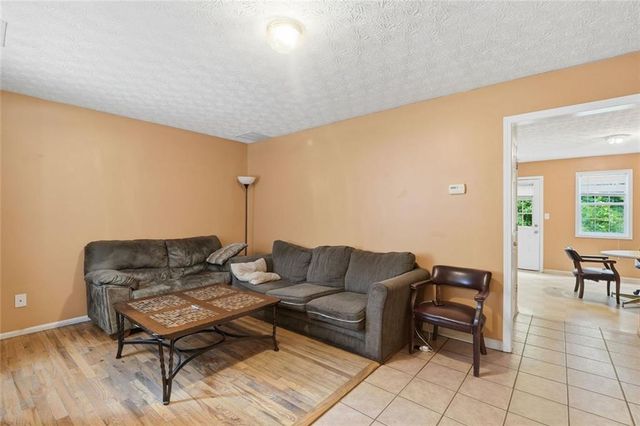 112 Coppermine Branch Court, Canton, GA 30114