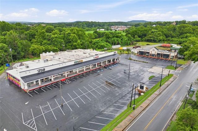 112 Coppermine Branch Court, Canton, GA 30114