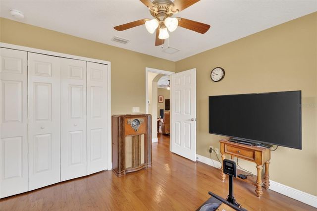 2003 BAYSIDE AVENUE, Mount Dora, FL 32757