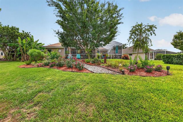 2003 BAYSIDE AVENUE, Mount Dora, FL 32757