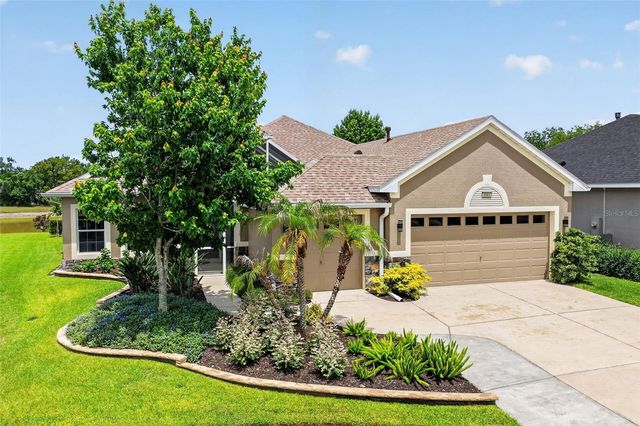2003 BAYSIDE AVENUE, Mount Dora, FL 32757