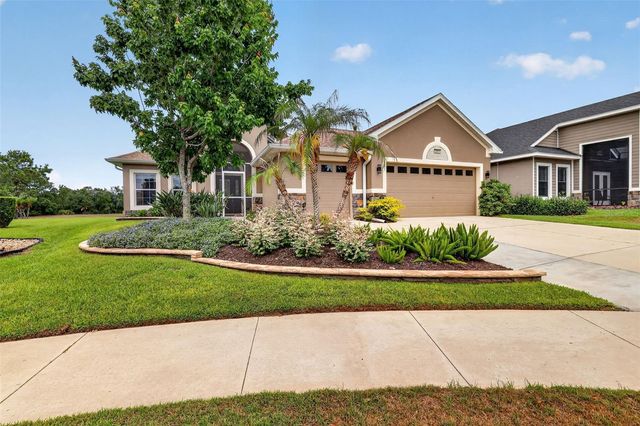 2003 BAYSIDE AVENUE, Mount Dora, FL 32757