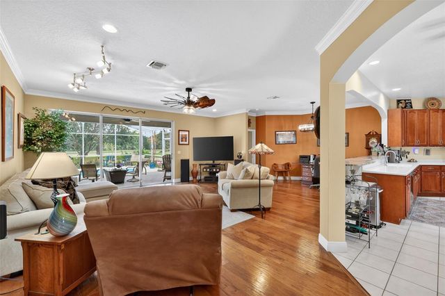 2003 BAYSIDE AVENUE, Mount Dora, FL 32757