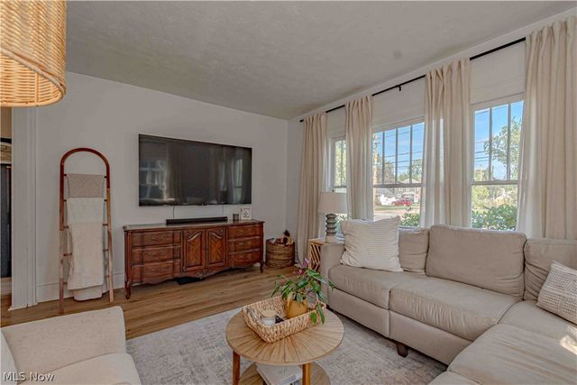 57 West Street, Berea, OH 44017