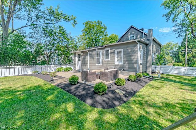 57 West Street, Berea, OH 44017
