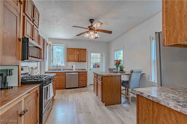 57 West Street, Berea, OH 44017