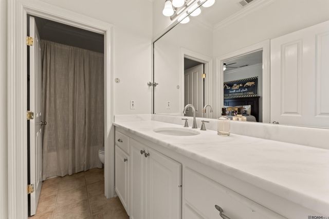 228 E Greens Ave, Baton Rouge, LA 70810