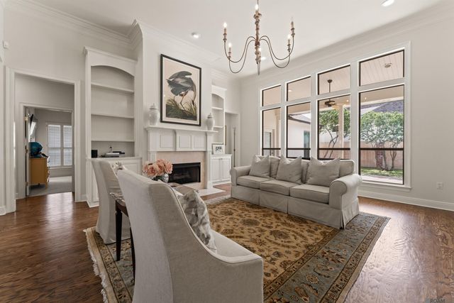 228 E Greens Ave, Baton Rouge, LA 70810