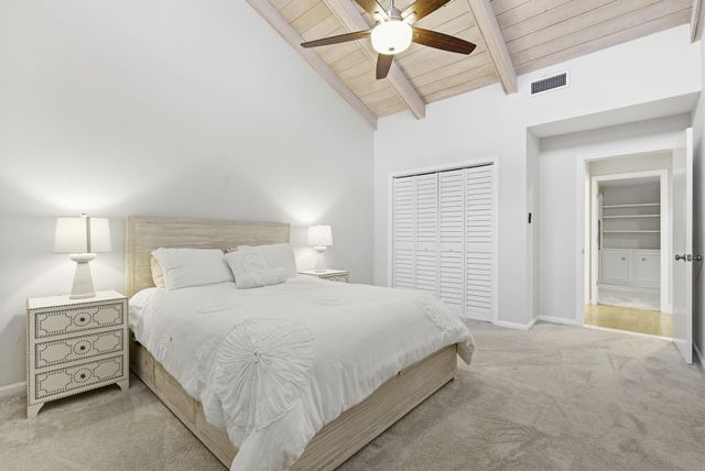 701 Lakewoode Circle, Delray Beach, FL 33445