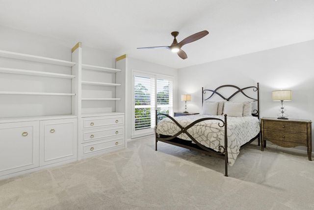 701 Lakewoode Circle, Delray Beach, FL 33445