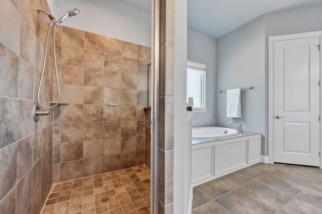 6451 Still Waters Court, Midlothian, TX 76065