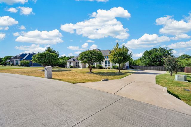 6451 Still Waters Court, Midlothian, TX 76065