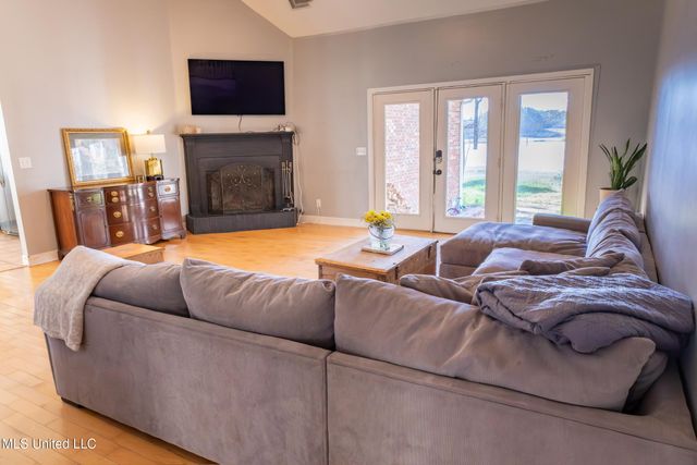 2050 Paradise Ridge, Brandon, MS 39042