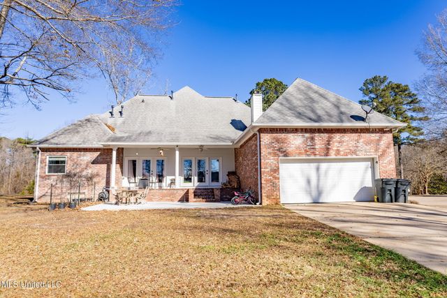 2050 Paradise Ridge, Brandon, MS 39042