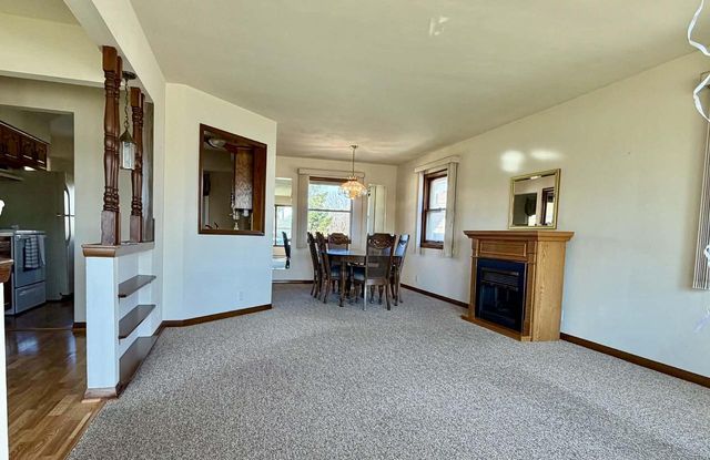 3904 Wilshire DRIVE, Racine, WI 53402